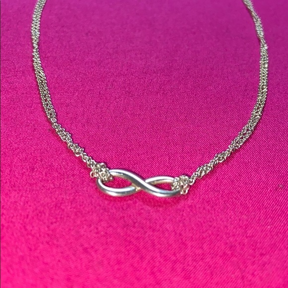 Tiffany & Co. Timeless Infinity Necklace & Bag - Picture 5 of 6